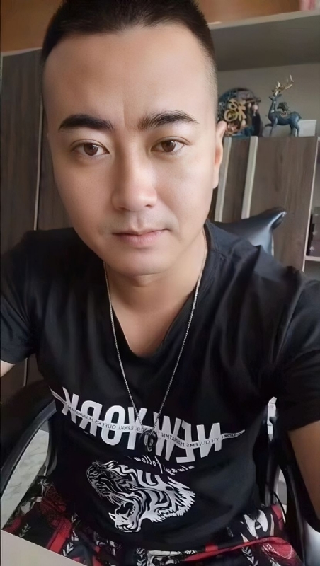 Luck耀的第一张照片--浙江基督教相亲网